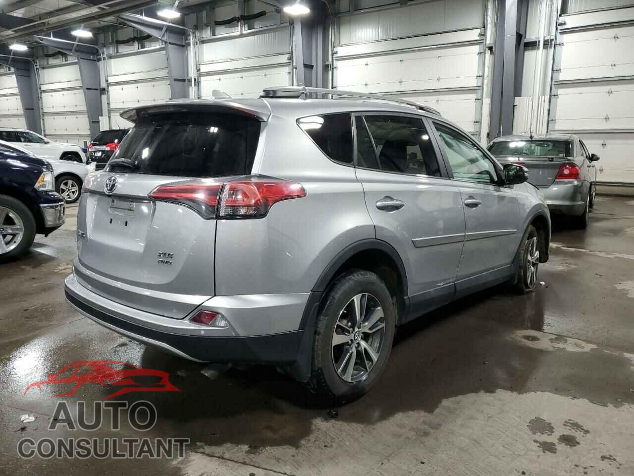 TOYOTA RAV4 2017 - 2T3RFREV4HW600932