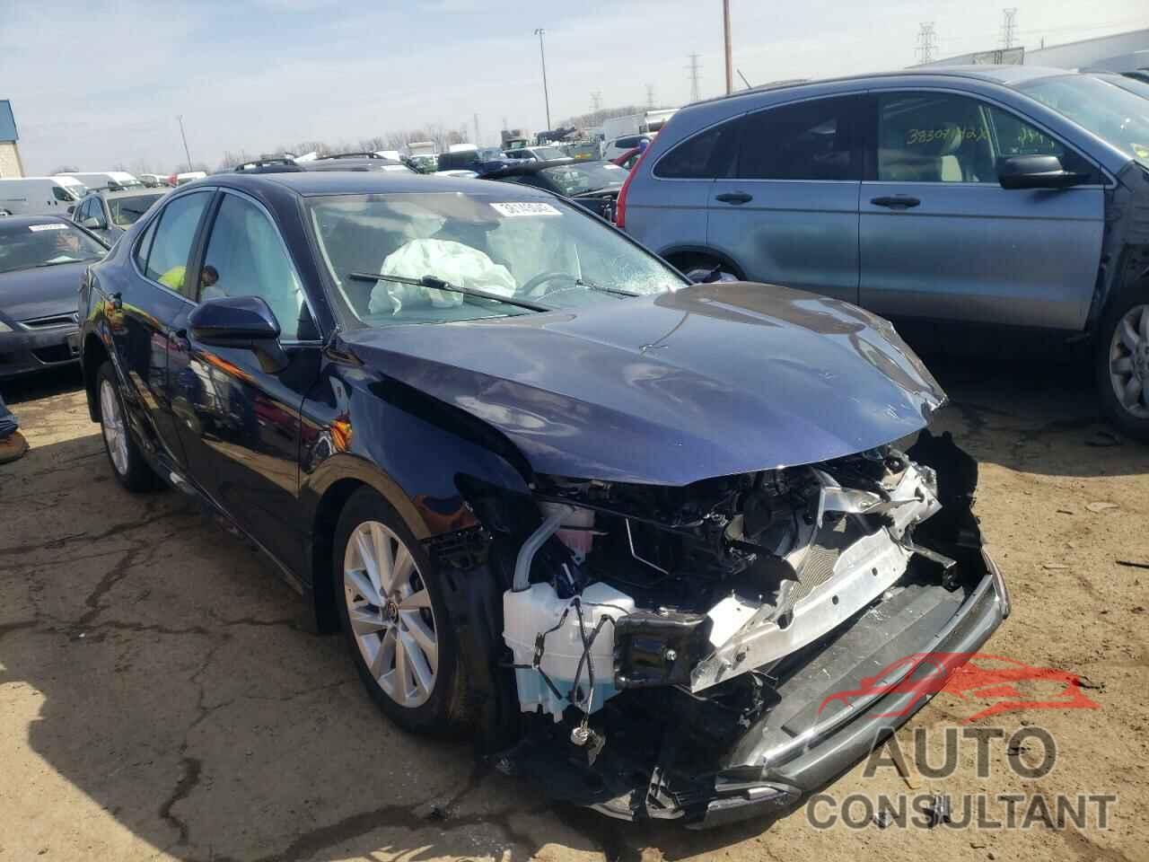 TOYOTA CAMRY 2021 - 4T1C11AK8MU409793
