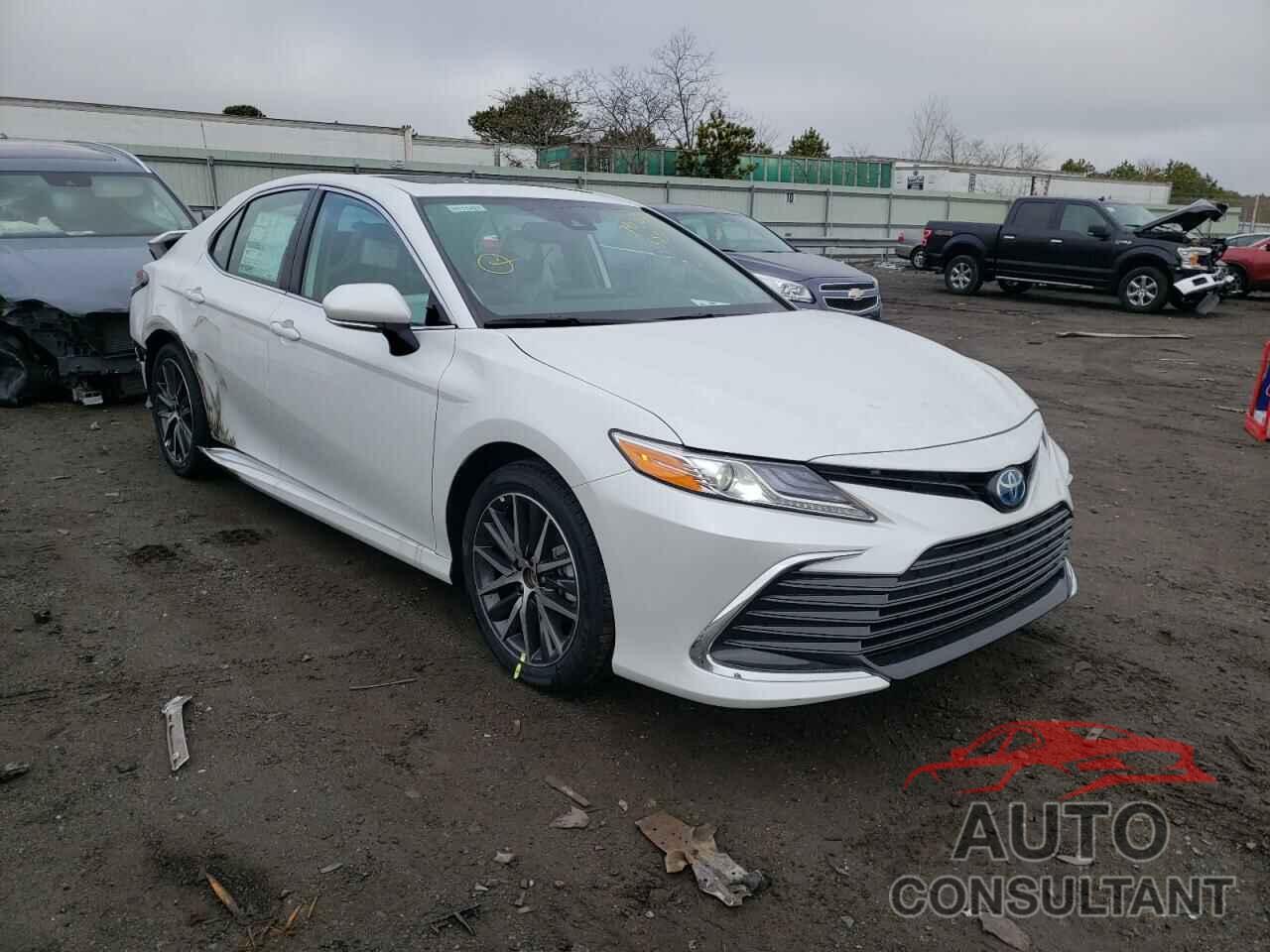 TOYOTA CAMRY 2022 - 4T1F31AK5NU583331