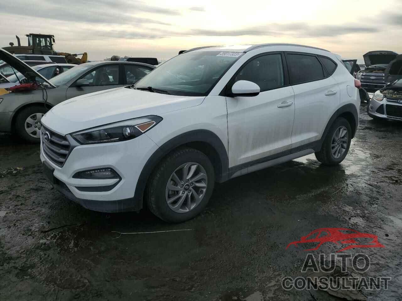 HYUNDAI TUCSON 2018 - KM8J3CA43JU747015