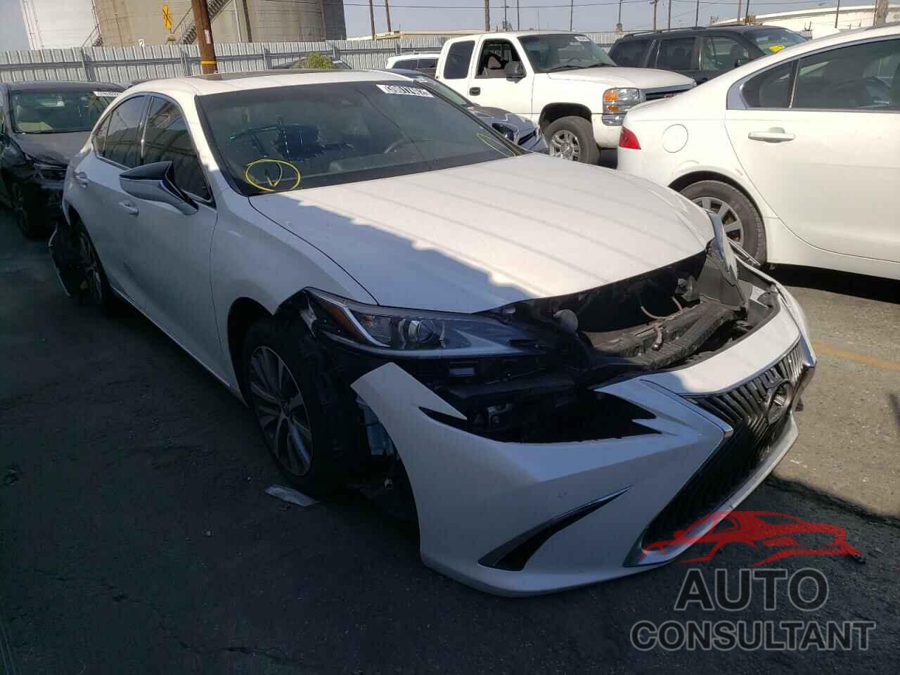 LEXUS ES350 2020 - 58ADZ1B11LU056548