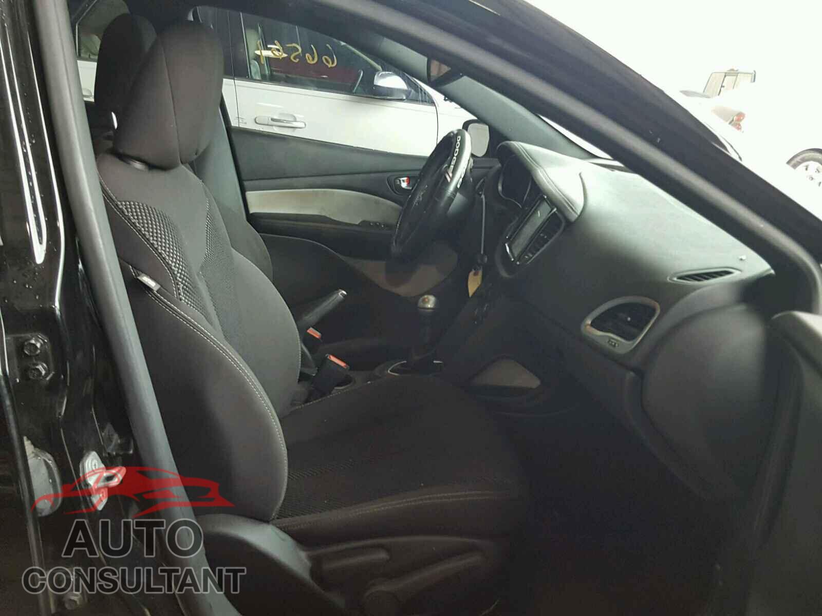 DODGE DART 2015 - 1C3CDFBB4FD159967