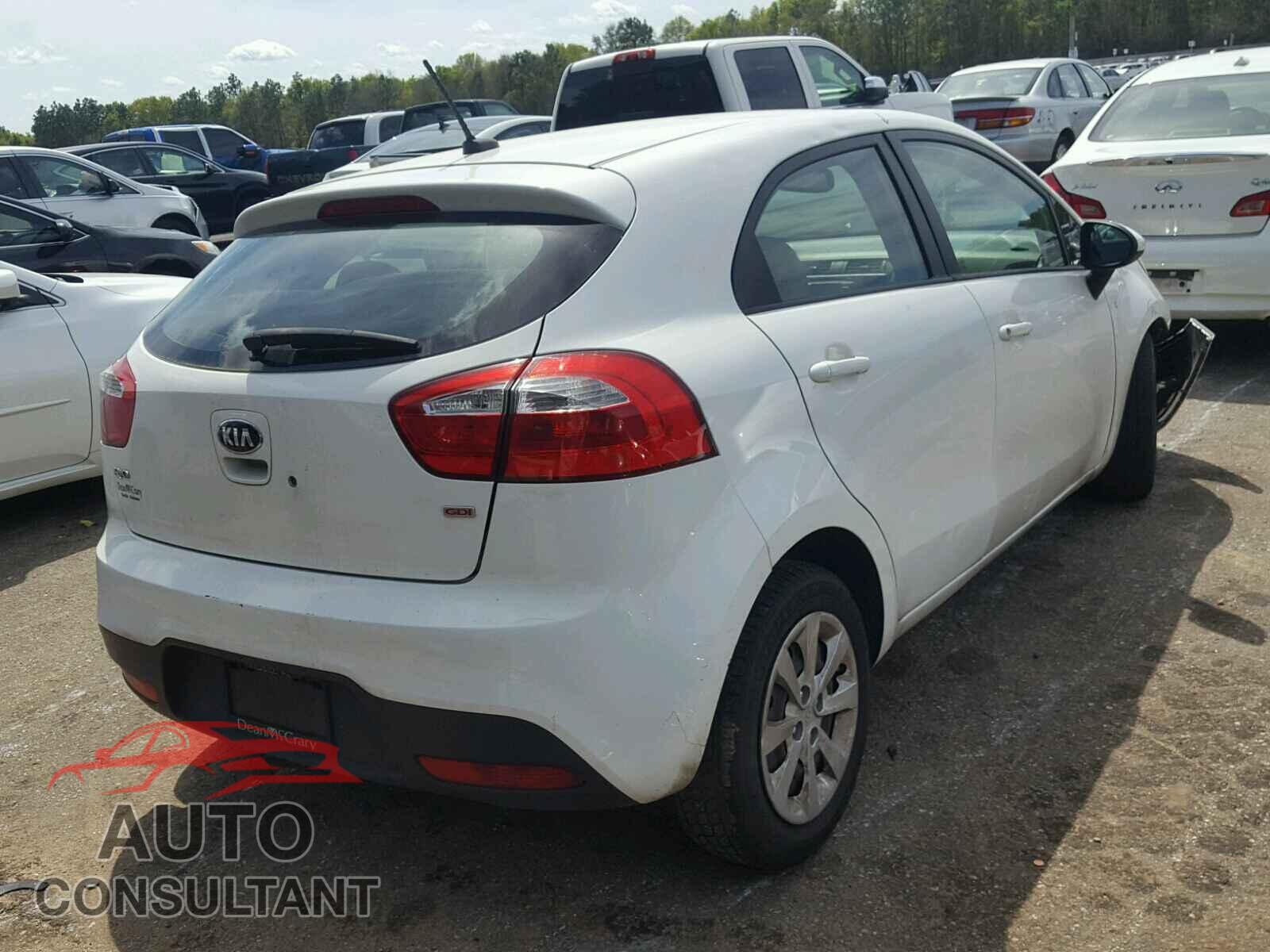 KIA RIO 2015 - KNADM5A36F6421039