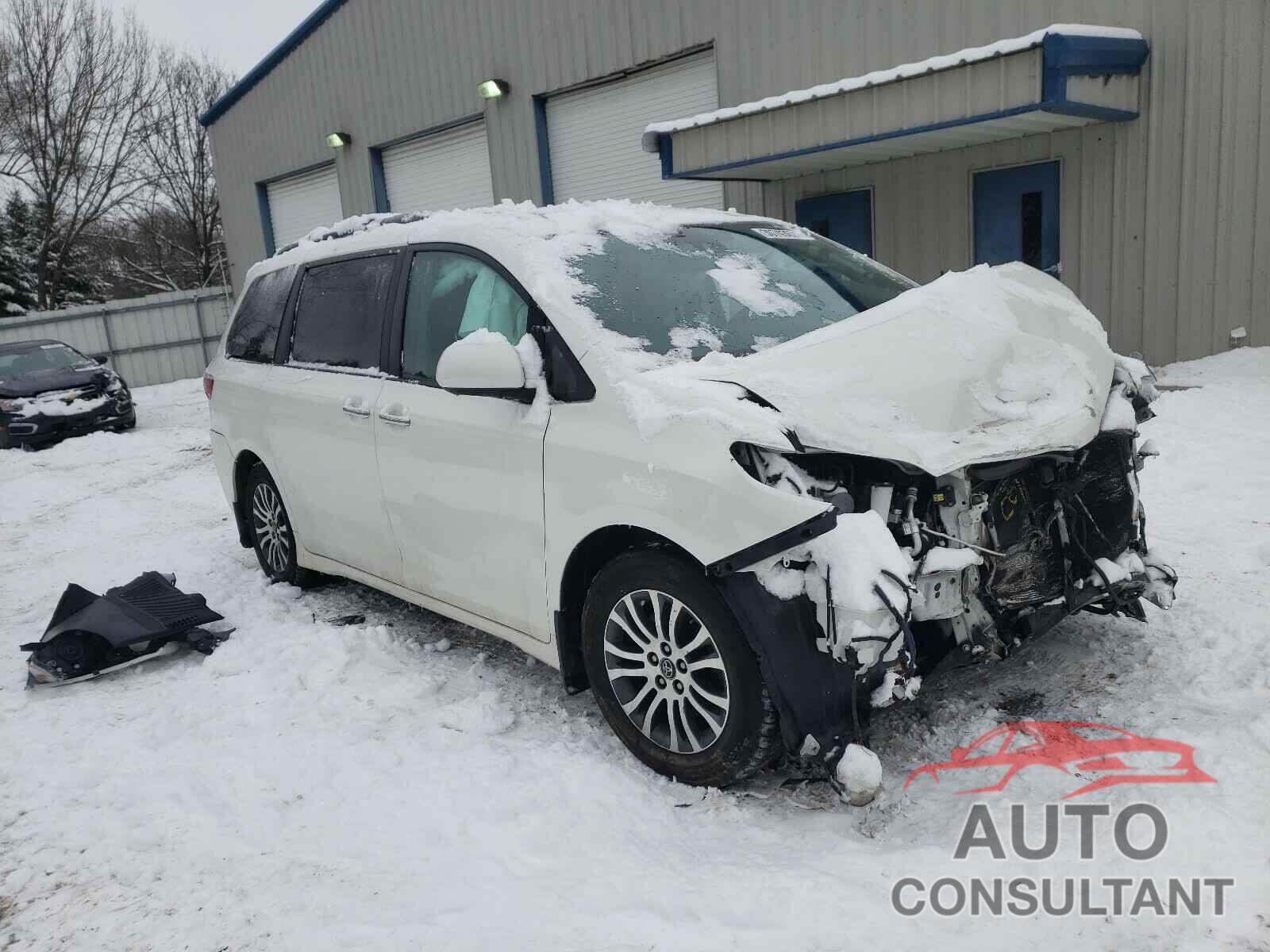 TOYOTA SIENNA 2018 - 5TDYZ3DC2JS936439