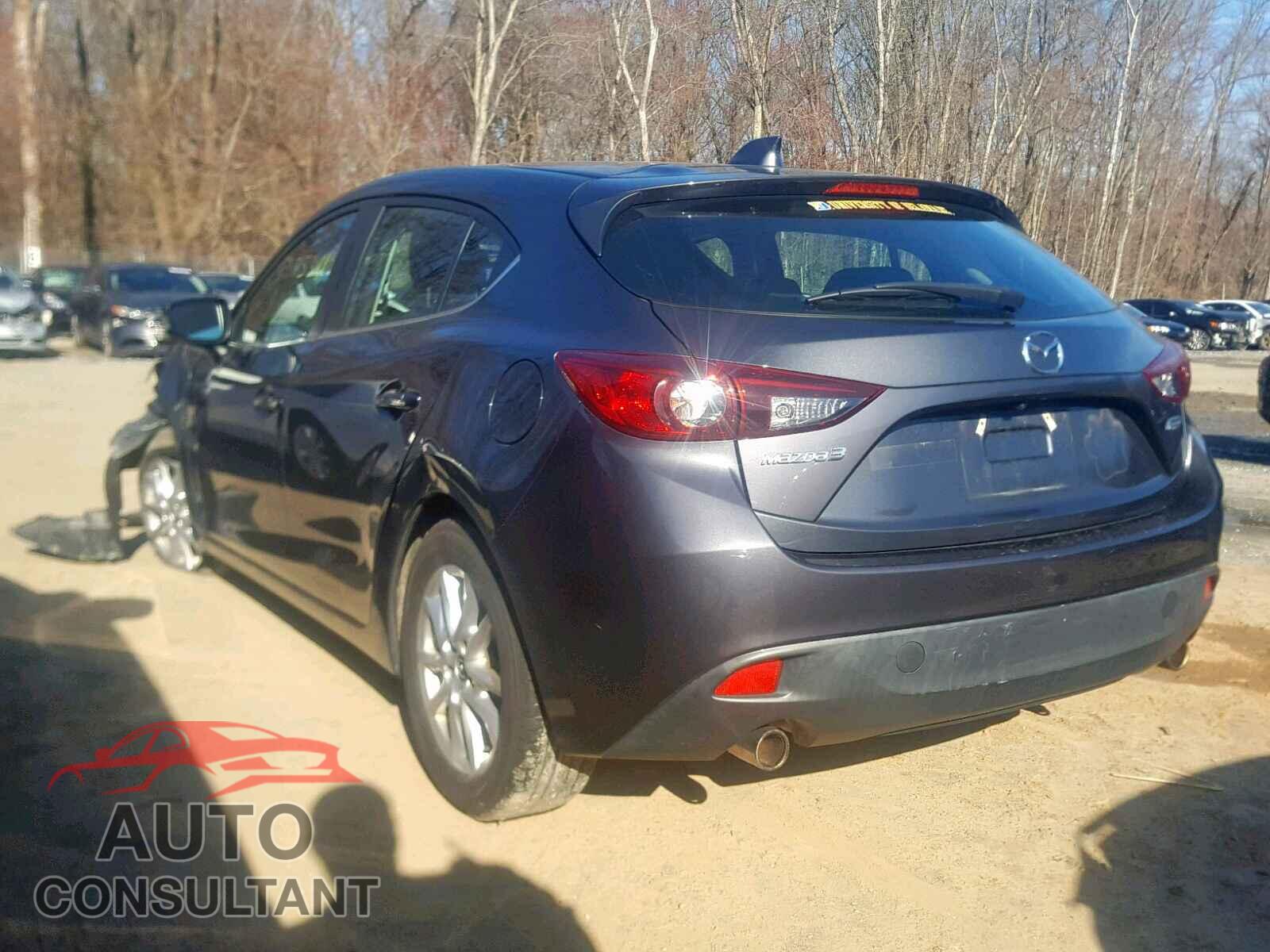 MAZDA 3 2015 - 2T1BURHE2HC752978