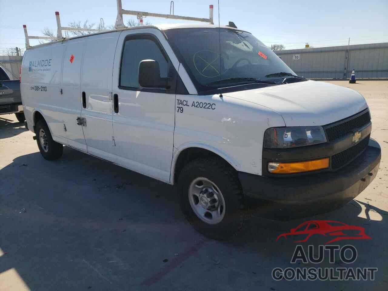 CHEVROLET EXPRESS 2018 - 1GCWGBFP4J1264176