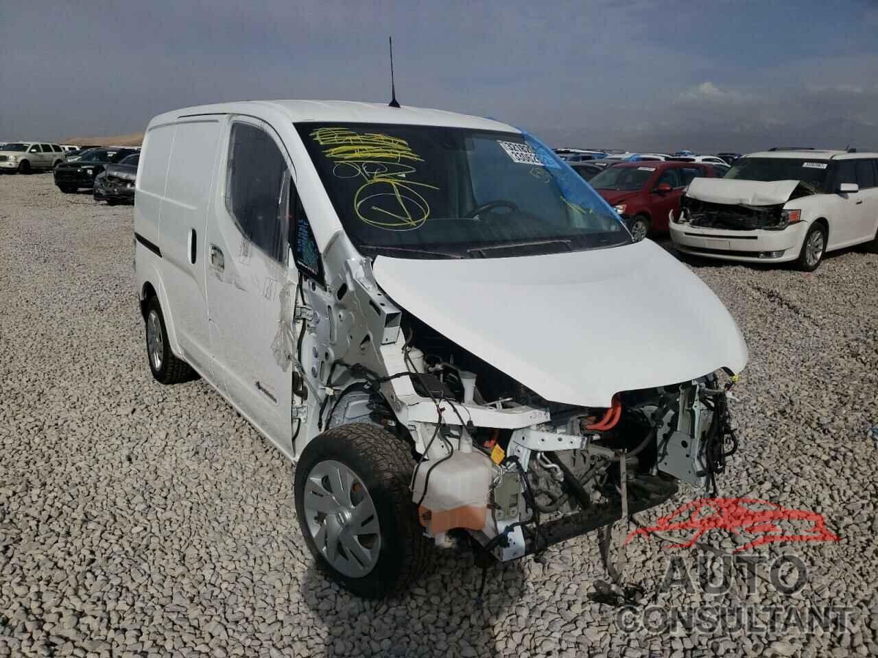 NISSAN NV 2017 - VSKYAAME0U0518968