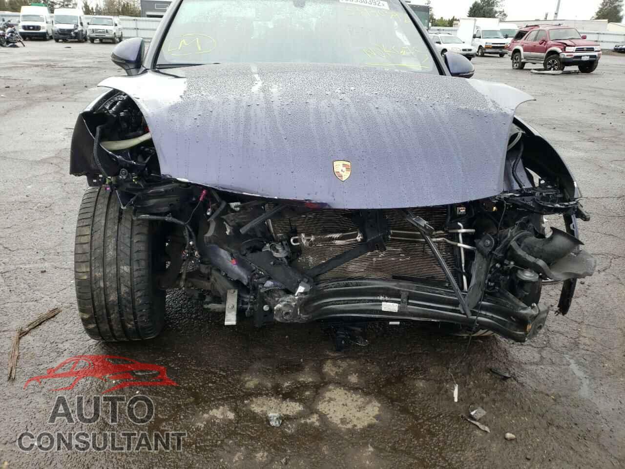 PORSCHE CAYENNE 2017 - WP1AA2A29HKA90714