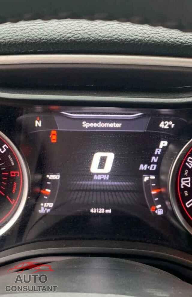 DODGE CHALLENGER 2019 - 2C3CDZFJ3KH638431