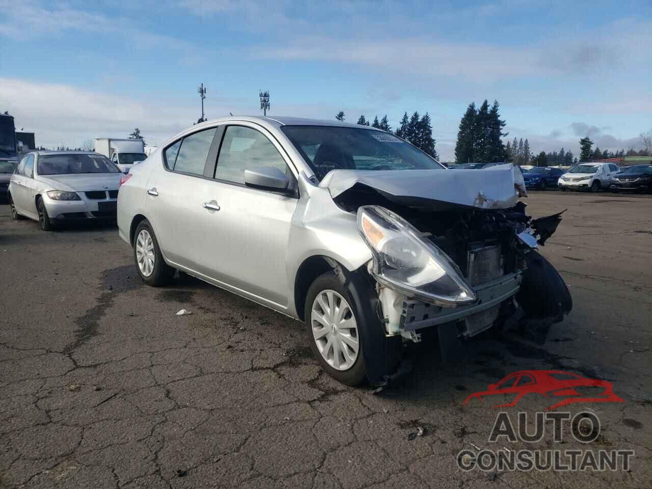 NISSAN VERSA 2019 - 3N1CN7AP8KL862894