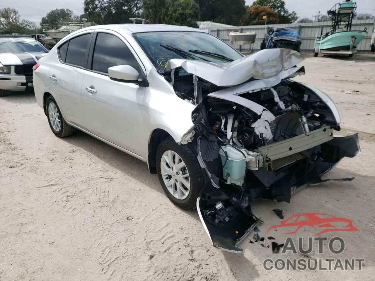 NISSAN VERSA 2019 - 3N1CN7APXKL841545