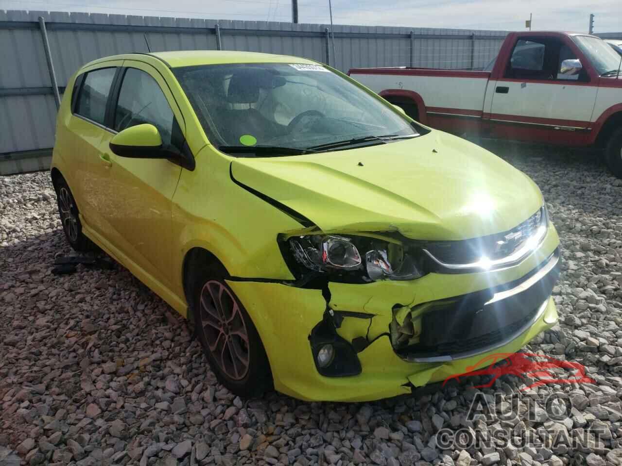 CHEVROLET SONIC 2019 - 1G1JD6SB3K4112497