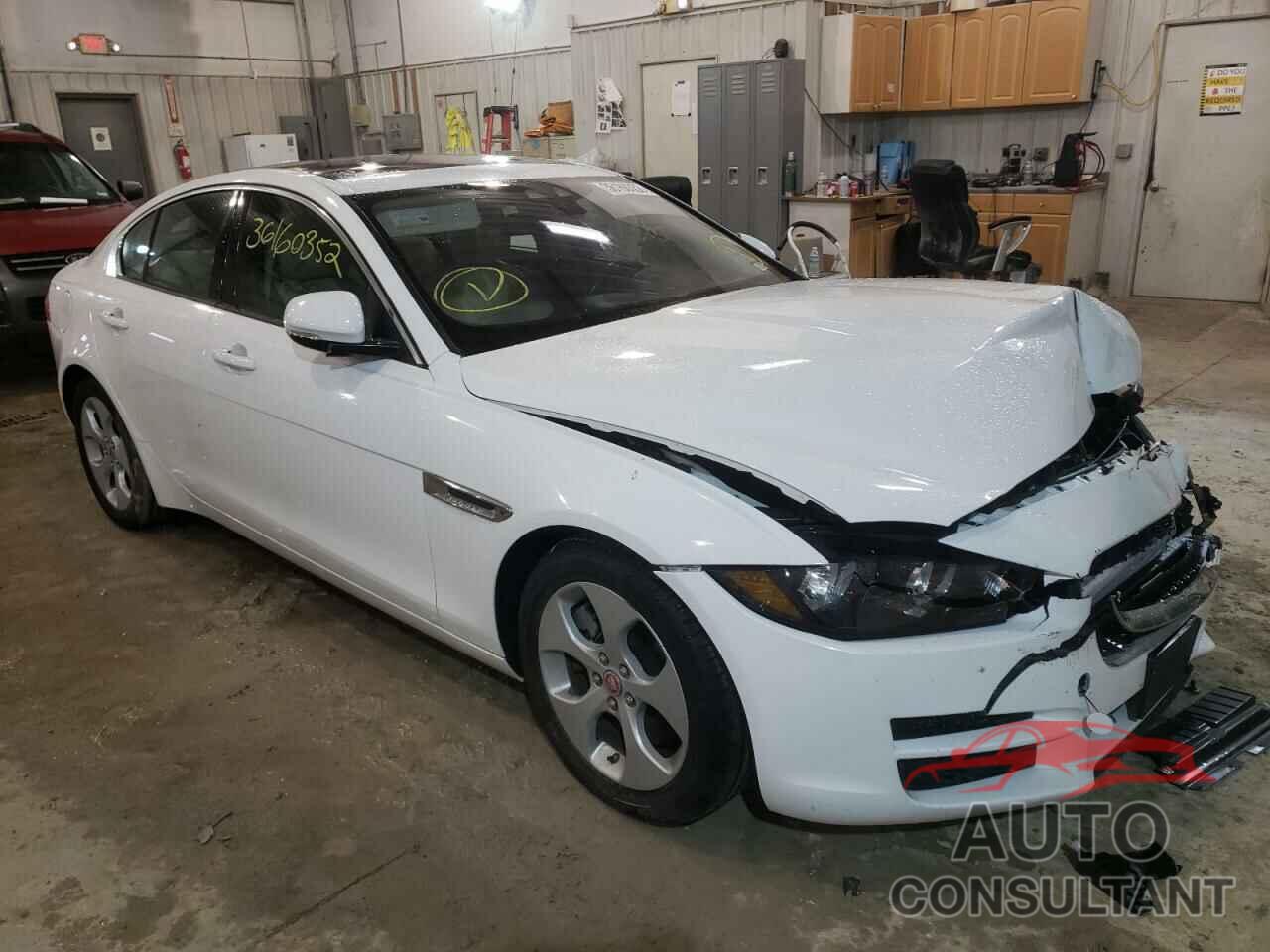 JAGUAR XE 2018 - SAJAR4FX7JCP27207