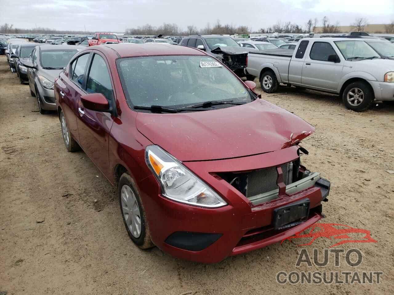 NISSAN VERSA 2019 - 3N1CN7AP7KL820958