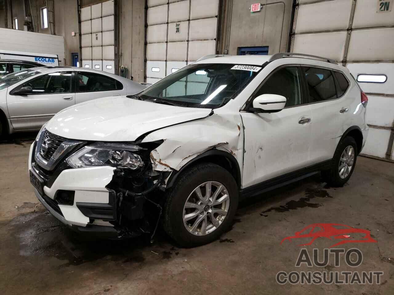 NISSAN ROGUE 2017 - KNMAT2MV5HP519920