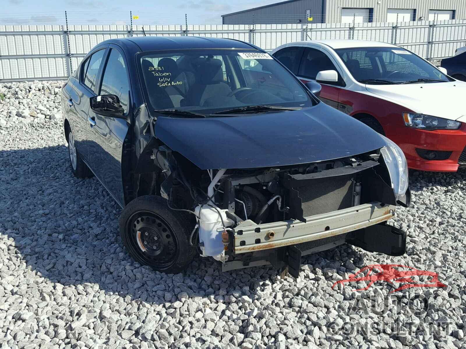 NISSAN VERSA 2015 - 3N1CN7AP8FL839489