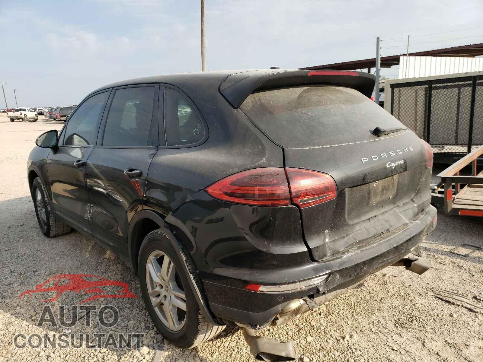 PORSCHE CAYENNE 2016 - WP1AA2A25GKA15636