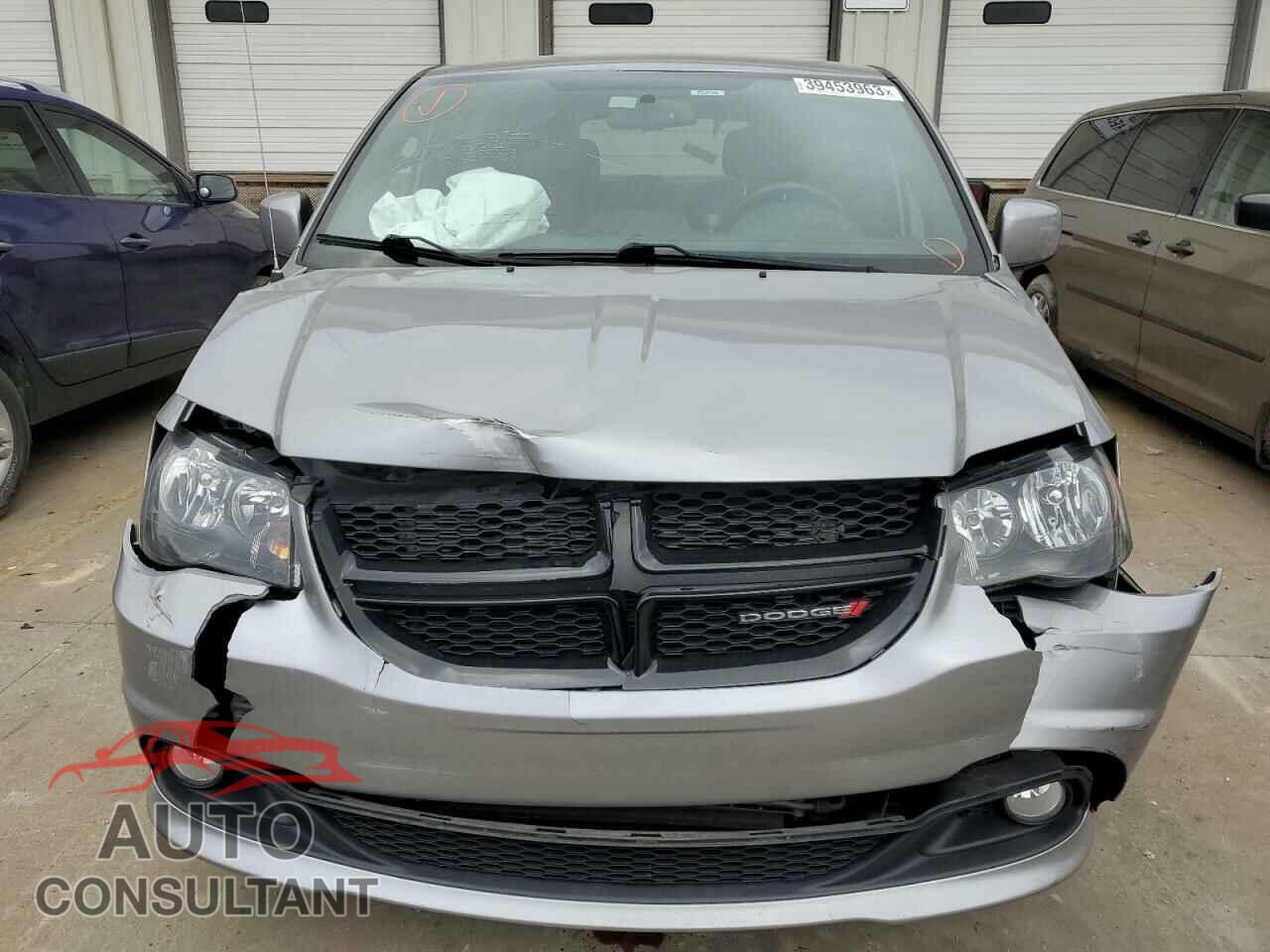 DODGE CARAVAN 2015 - 2C4RDGCG3FR669343