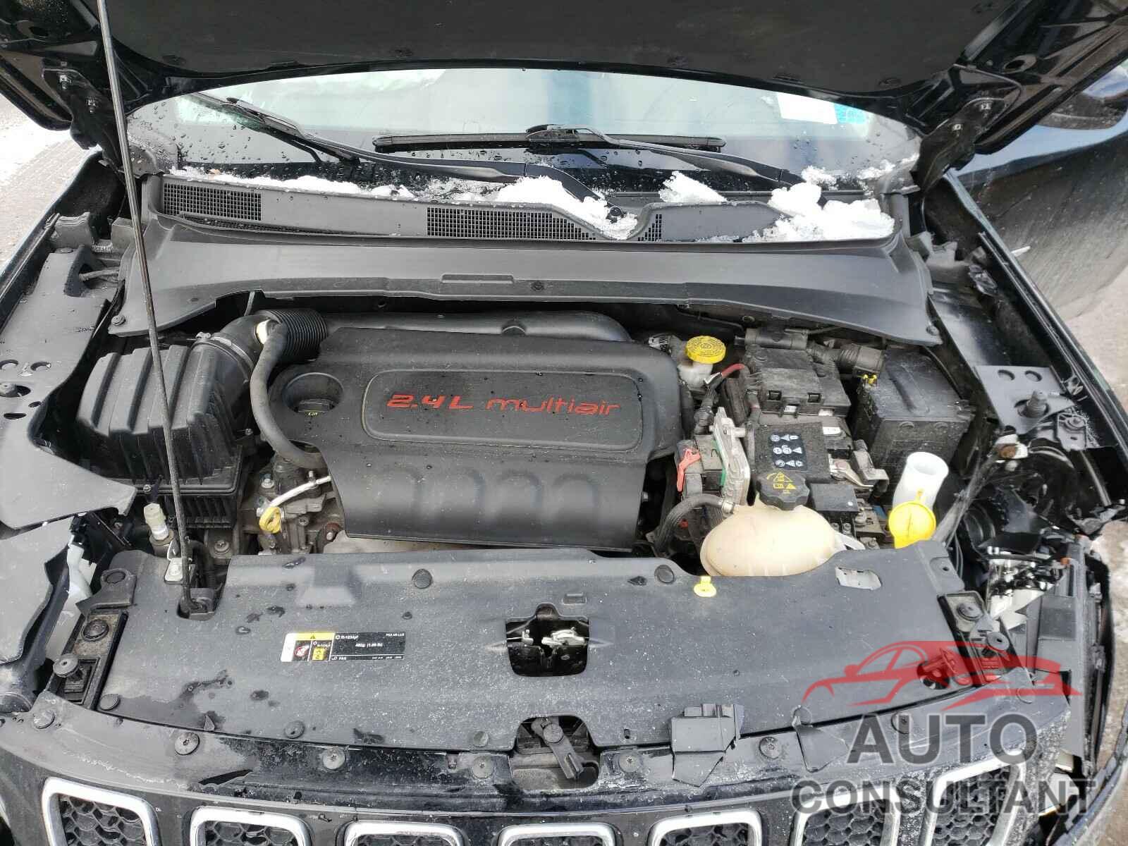JEEP COMPASS 2018 - 3C4NJCBB8JT293489