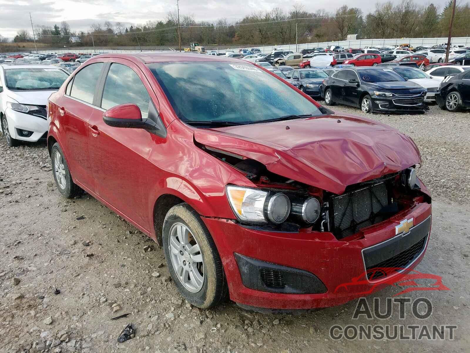 CHEVROLET SONIC 2016 - 3N1AB8CV3LY262399