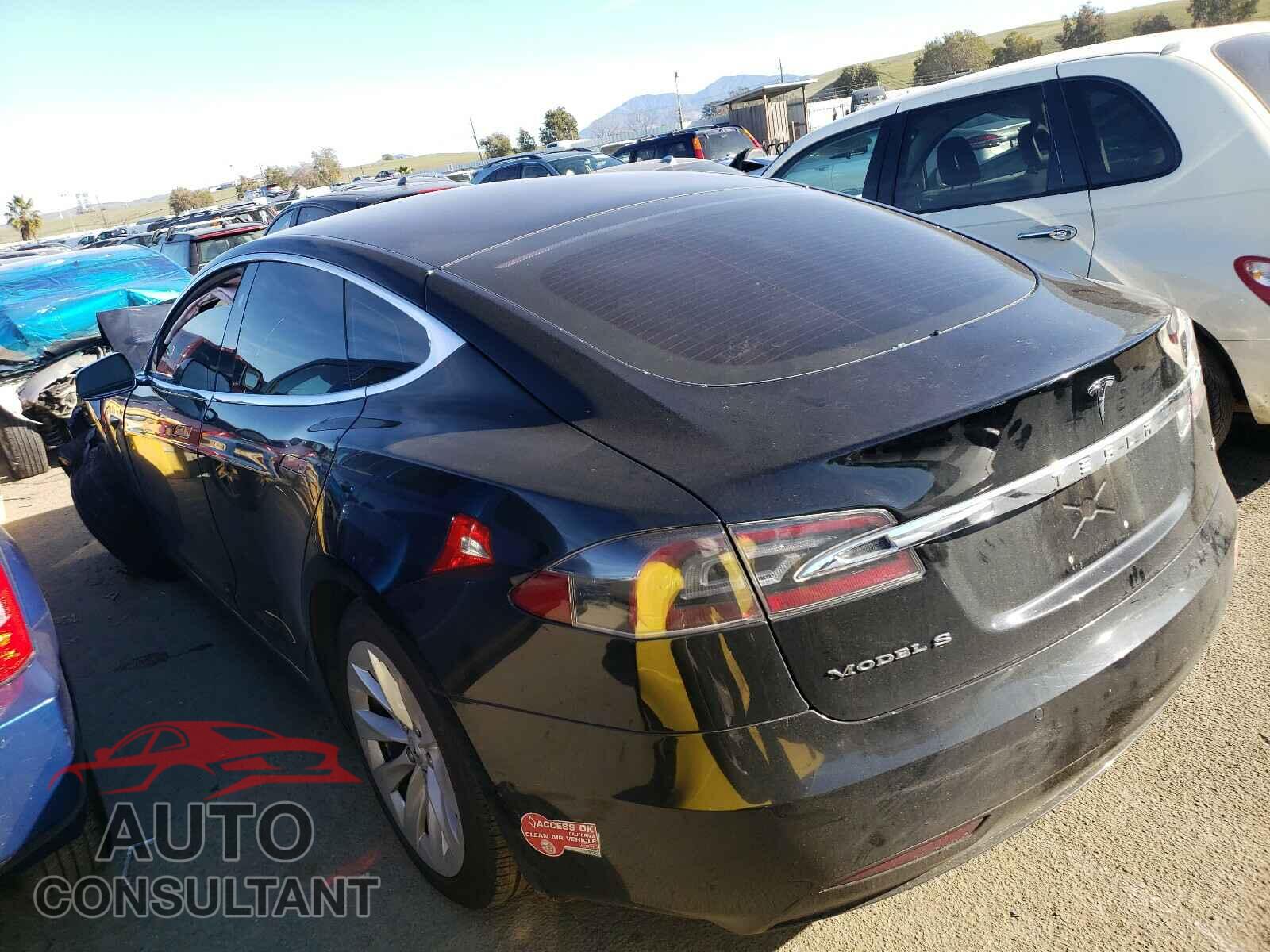 TESLA MODEL S 2017 - 5YJSA1E17HF199574