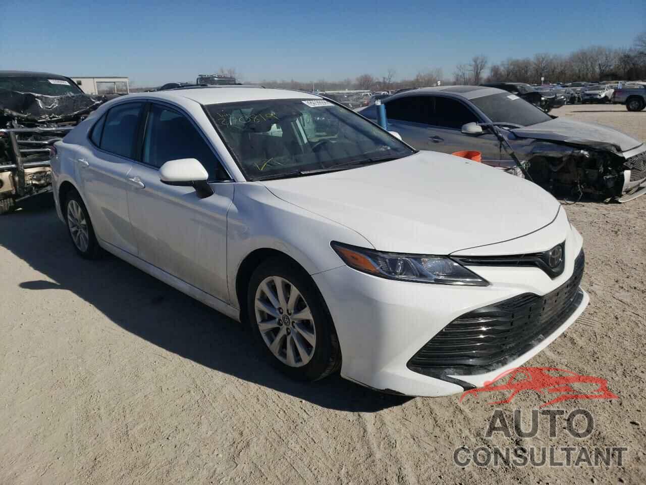 TOYOTA CAMRY 2019 - 4T1B11HK7KU270819