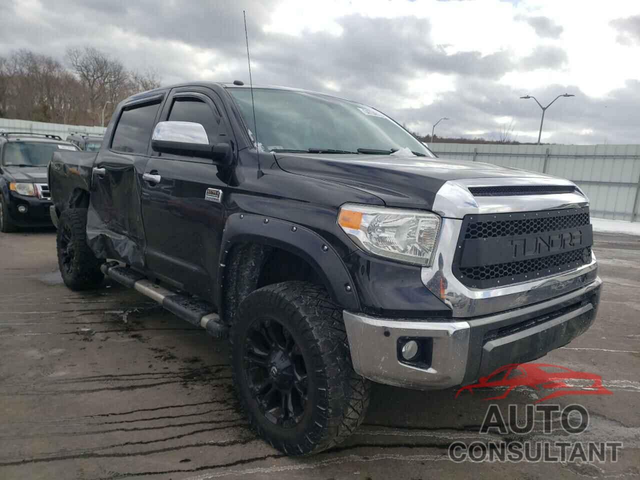 TOYOTA TUNDRA 2017 - 5TFAY5F11HX638416