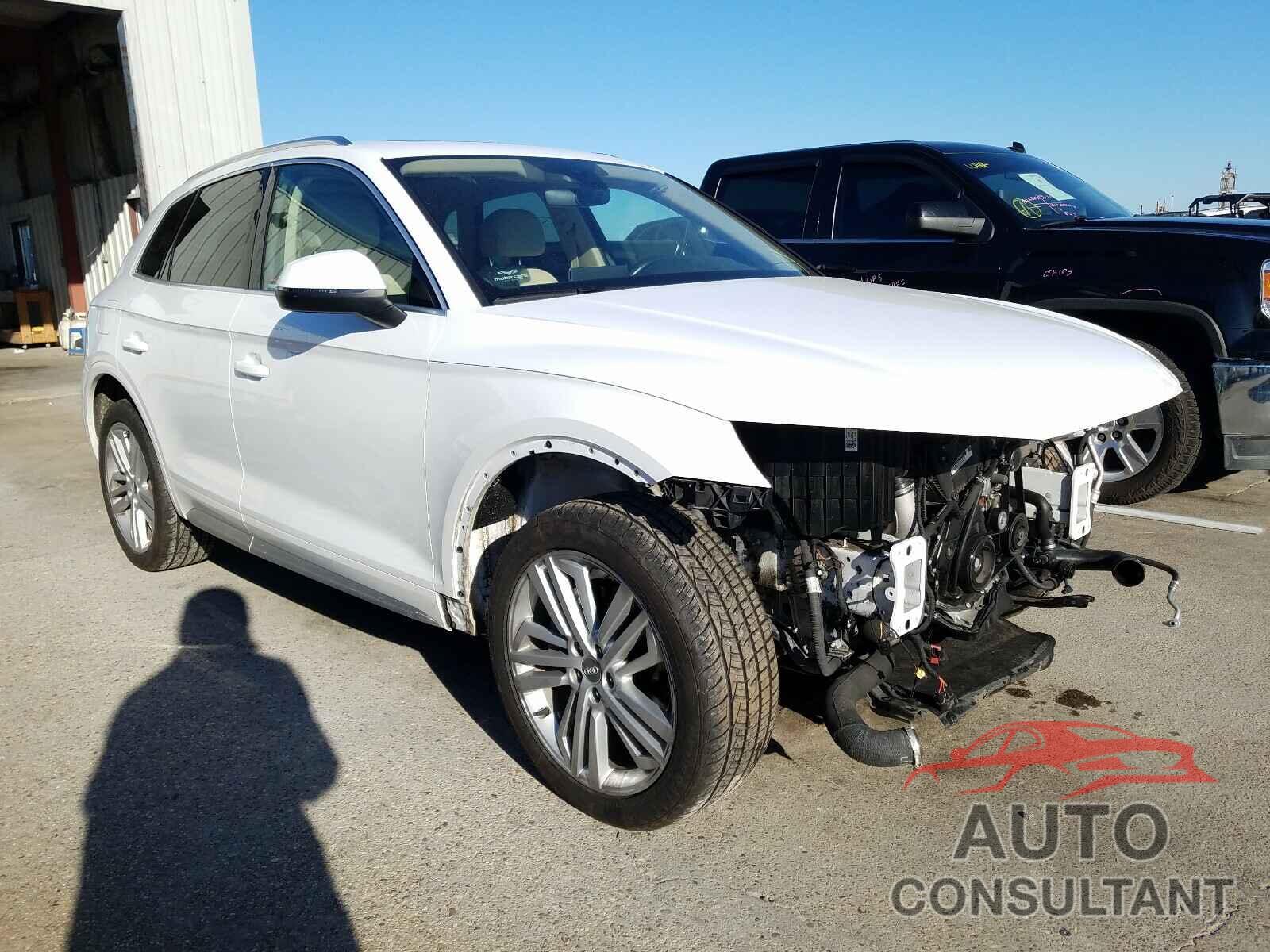 AUDI Q5 2018 - WA1BNAFY5J2014182