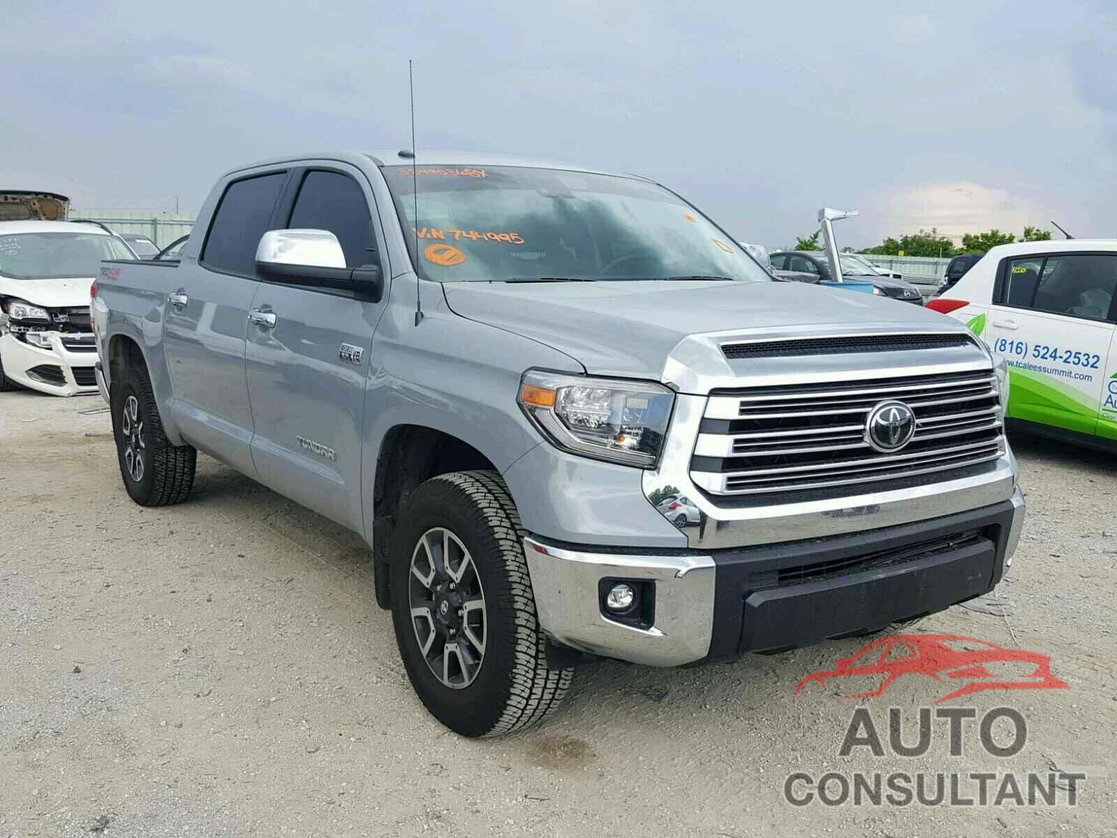 TOYOTA TUNDRA 2018 - 5TFHW5F10JX744995