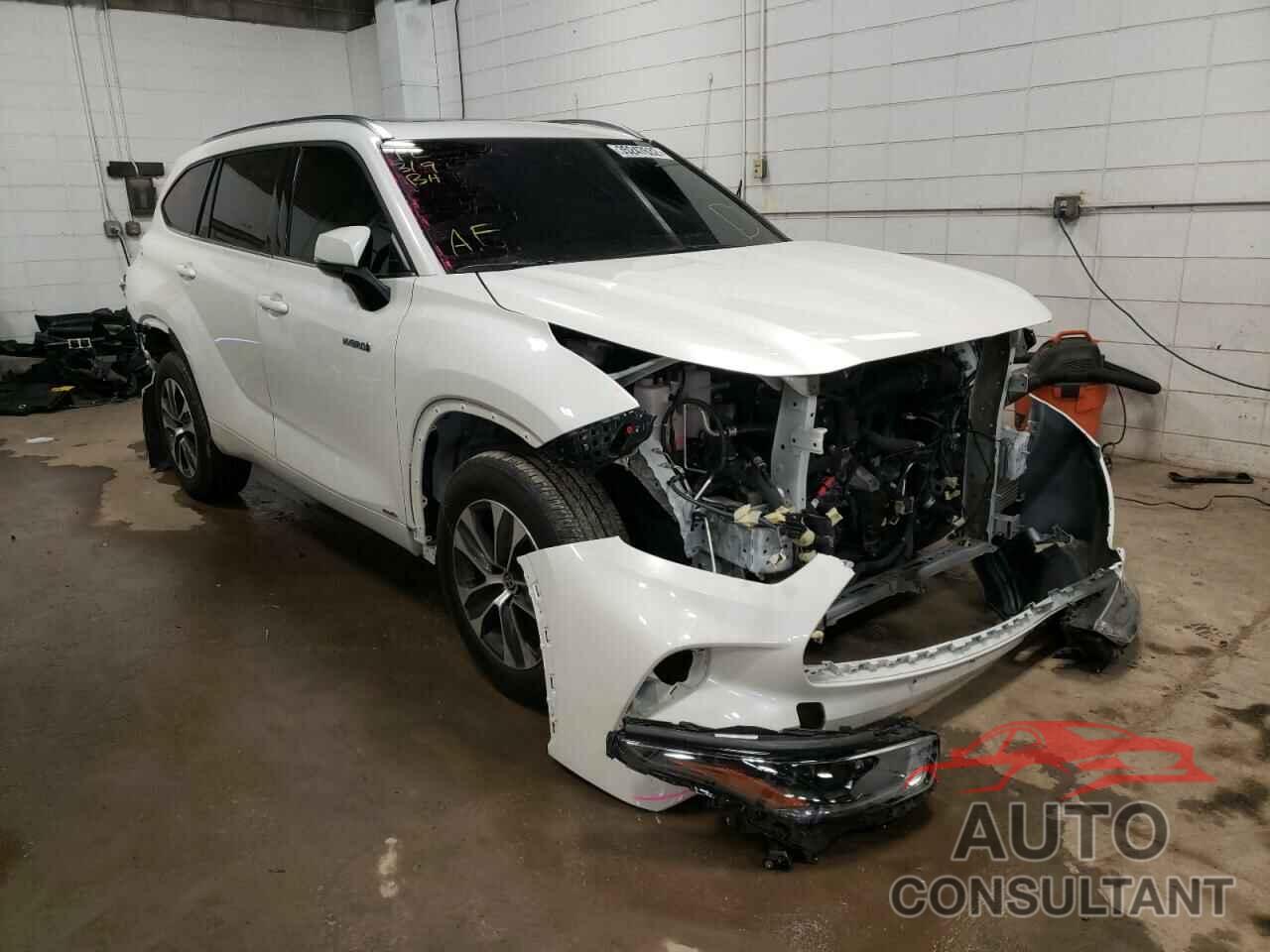 TOYOTA HIGHLANDER 2021 - 5TDGBRCH5MS035943