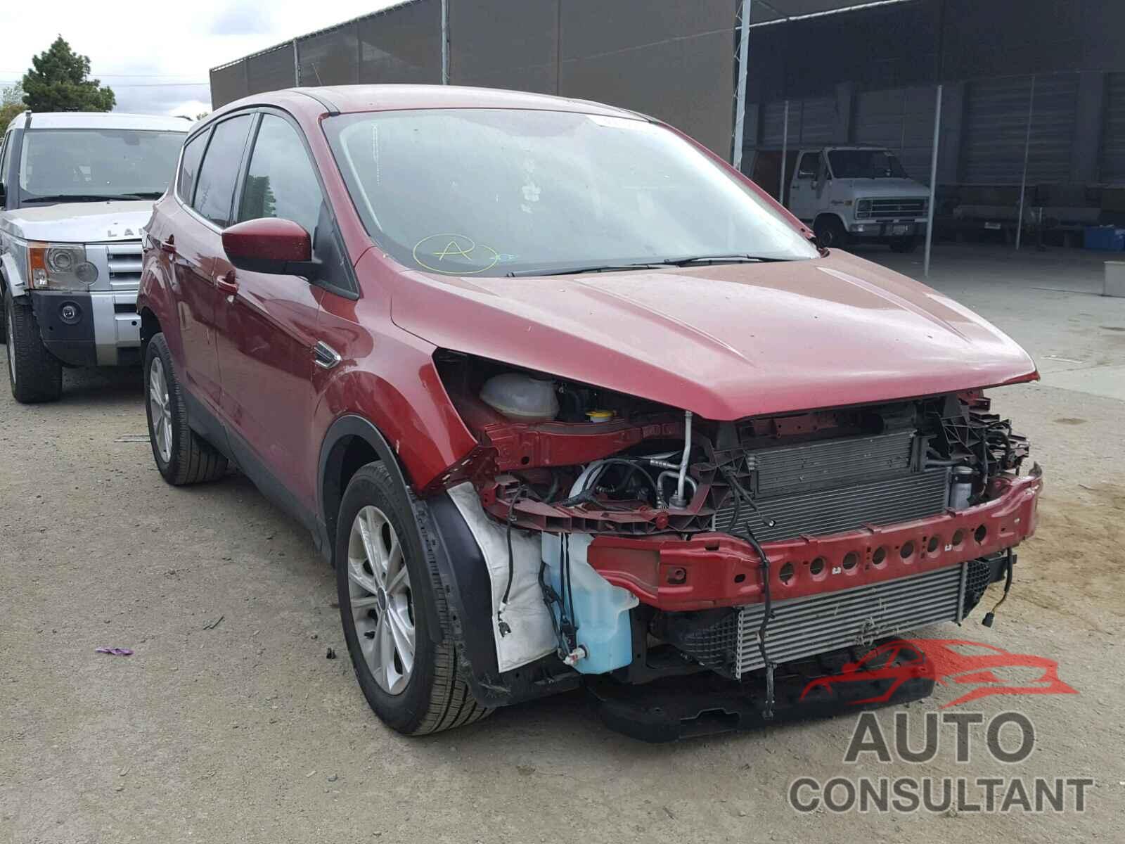 FORD ESCAPE 2017 - 1FMCU0G97HUC51622