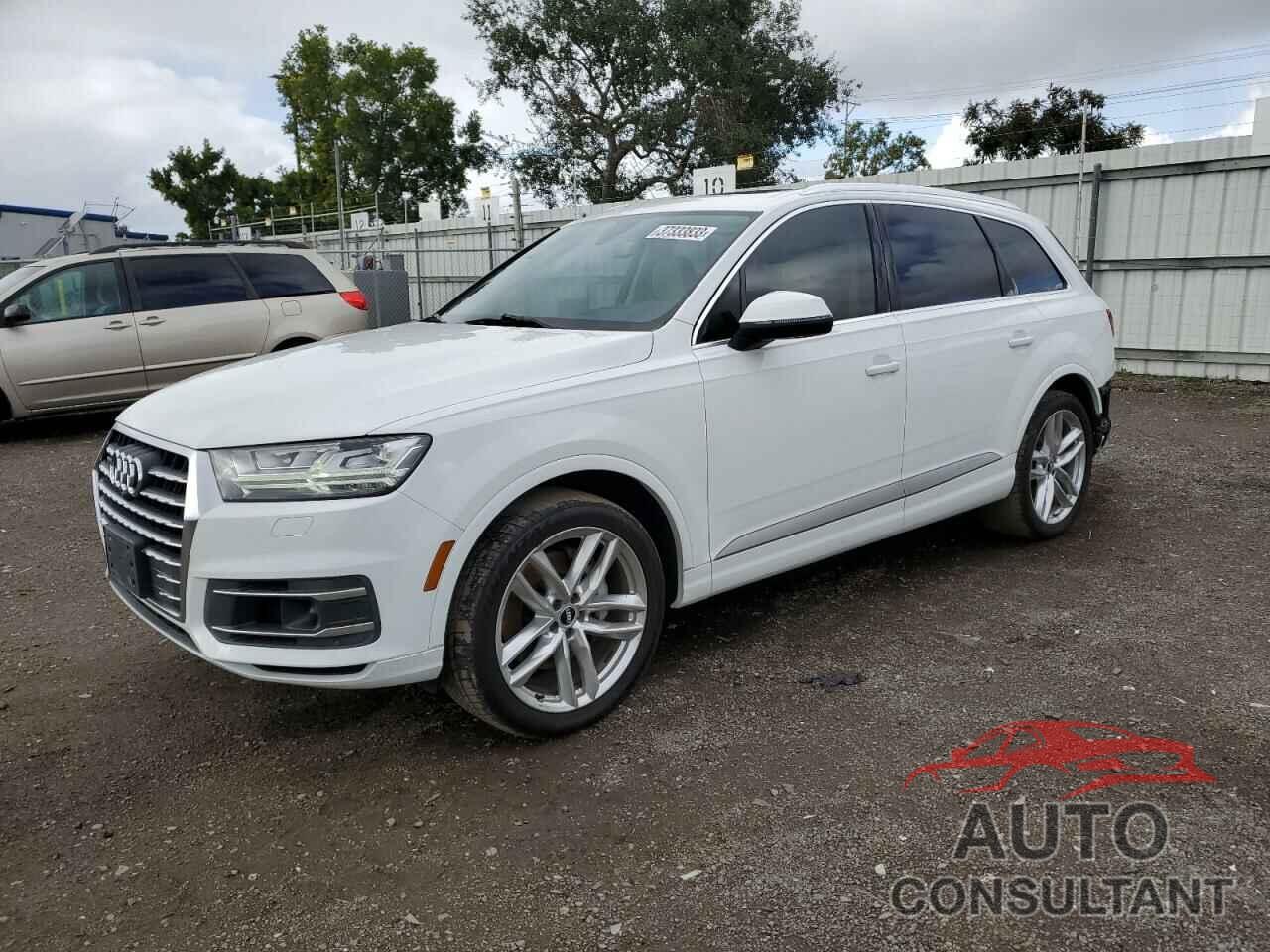 AUDI Q7 2017 - WA1VAAF77HD015123