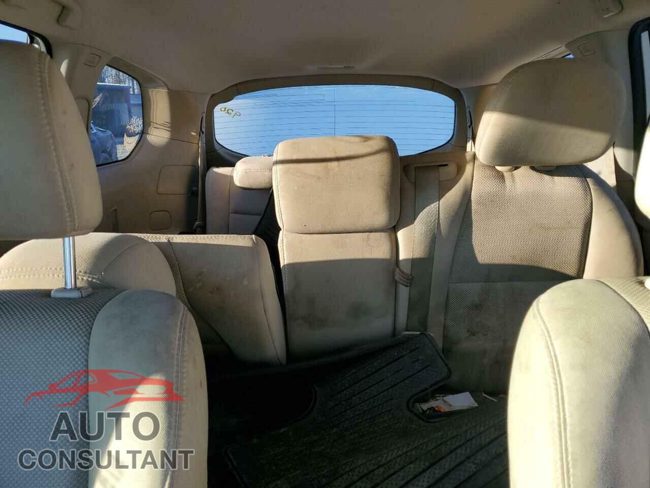 NISSAN PATHFINDER 2017 - 5N1DR2MN2HC643383