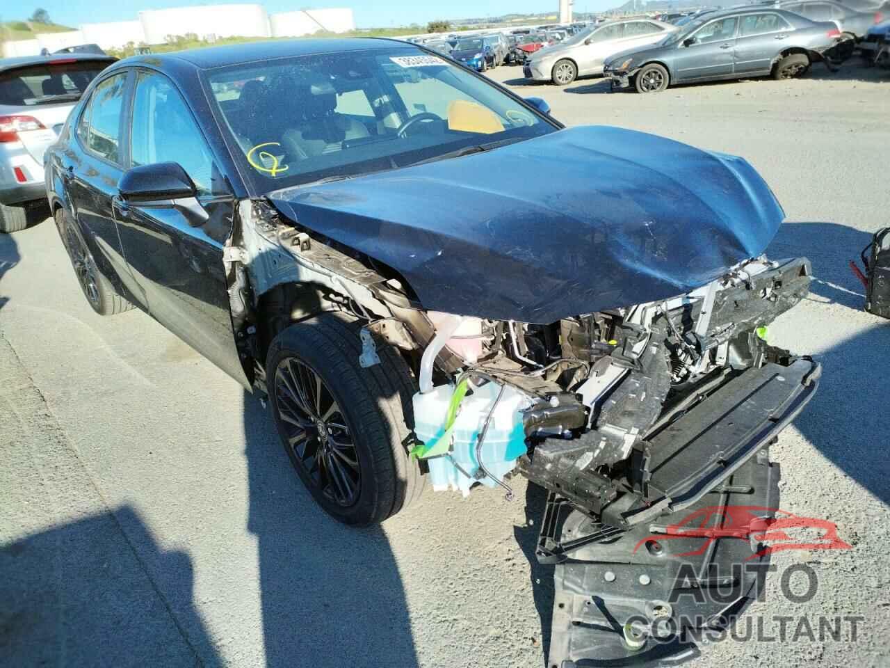 TOYOTA CAMRY 2021 - 4T1G11AK5MU447337