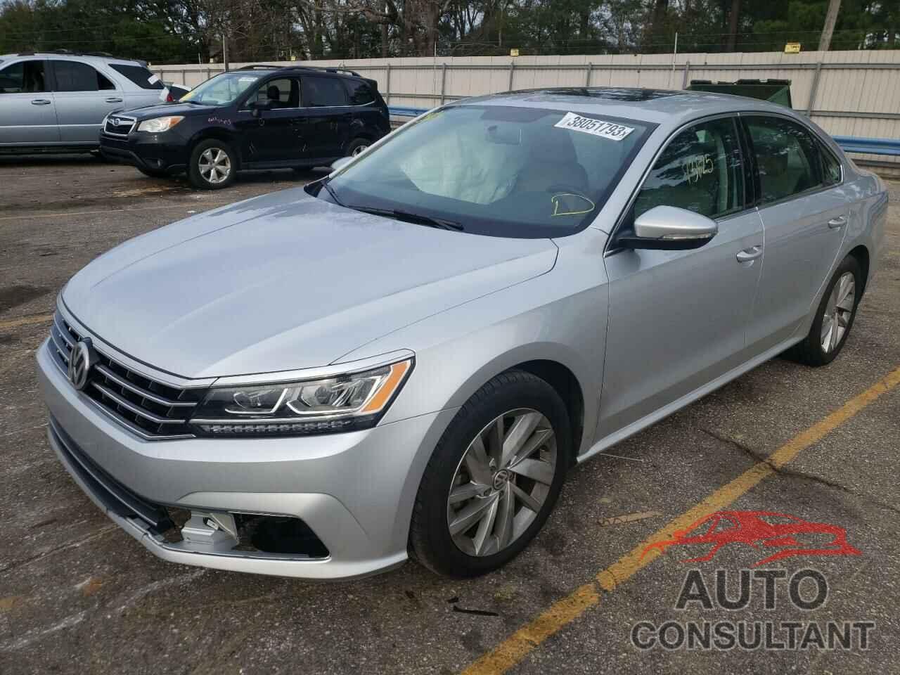 VOLKSWAGEN PASSAT 2018 - 1VWBA7A31JC026384