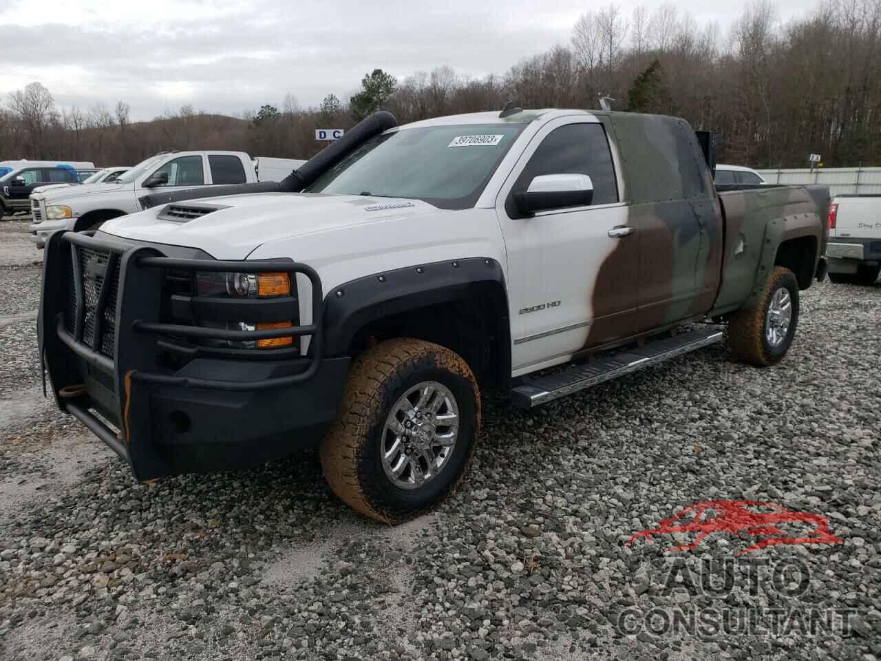 CHEVROLET SILVERADO 2018 - 1GC1KWEY9JF185132