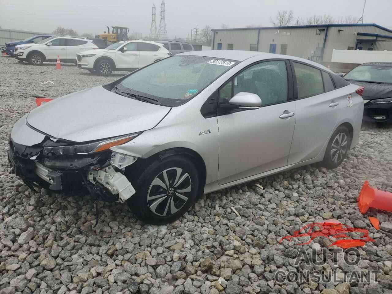 TOYOTA PRIUS 2018 - JTDKARFPXJ3090854