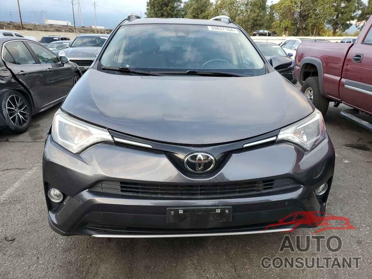 TOYOTA RAV4 2017 - JTMWFREV8HJ127862