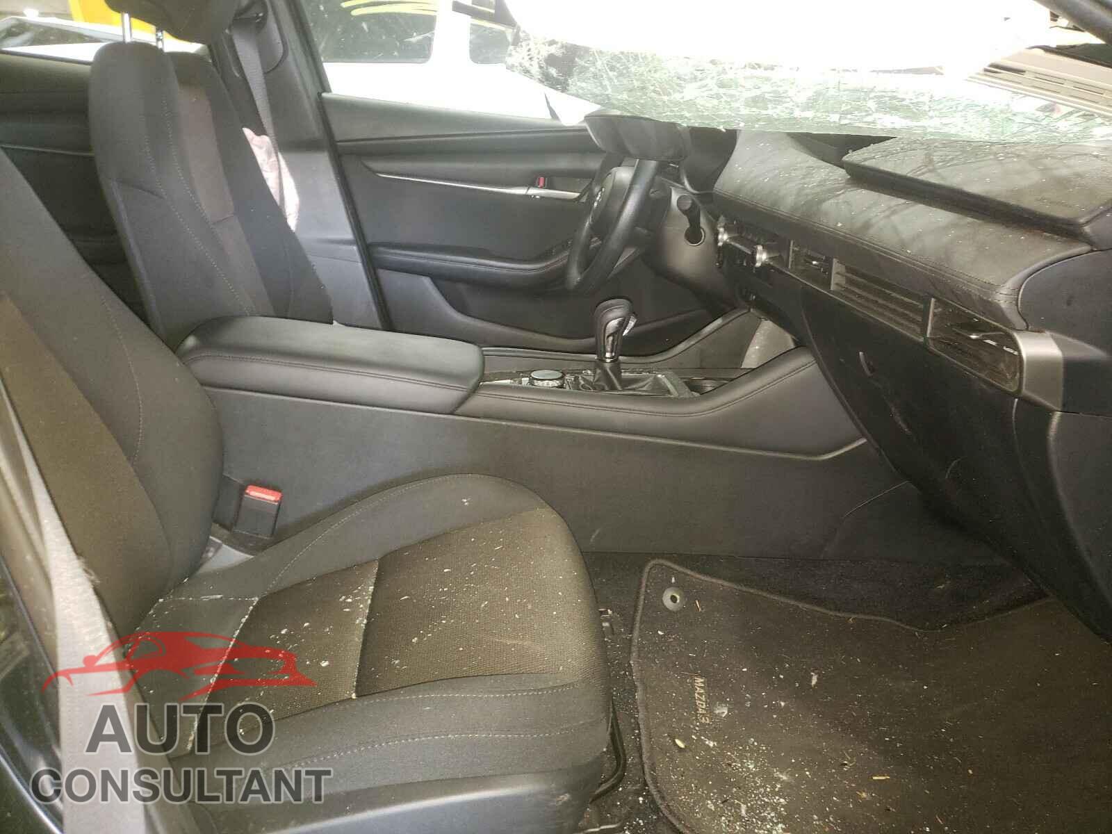 MAZDA 3 2020 - 3MZBPABL2LM124044