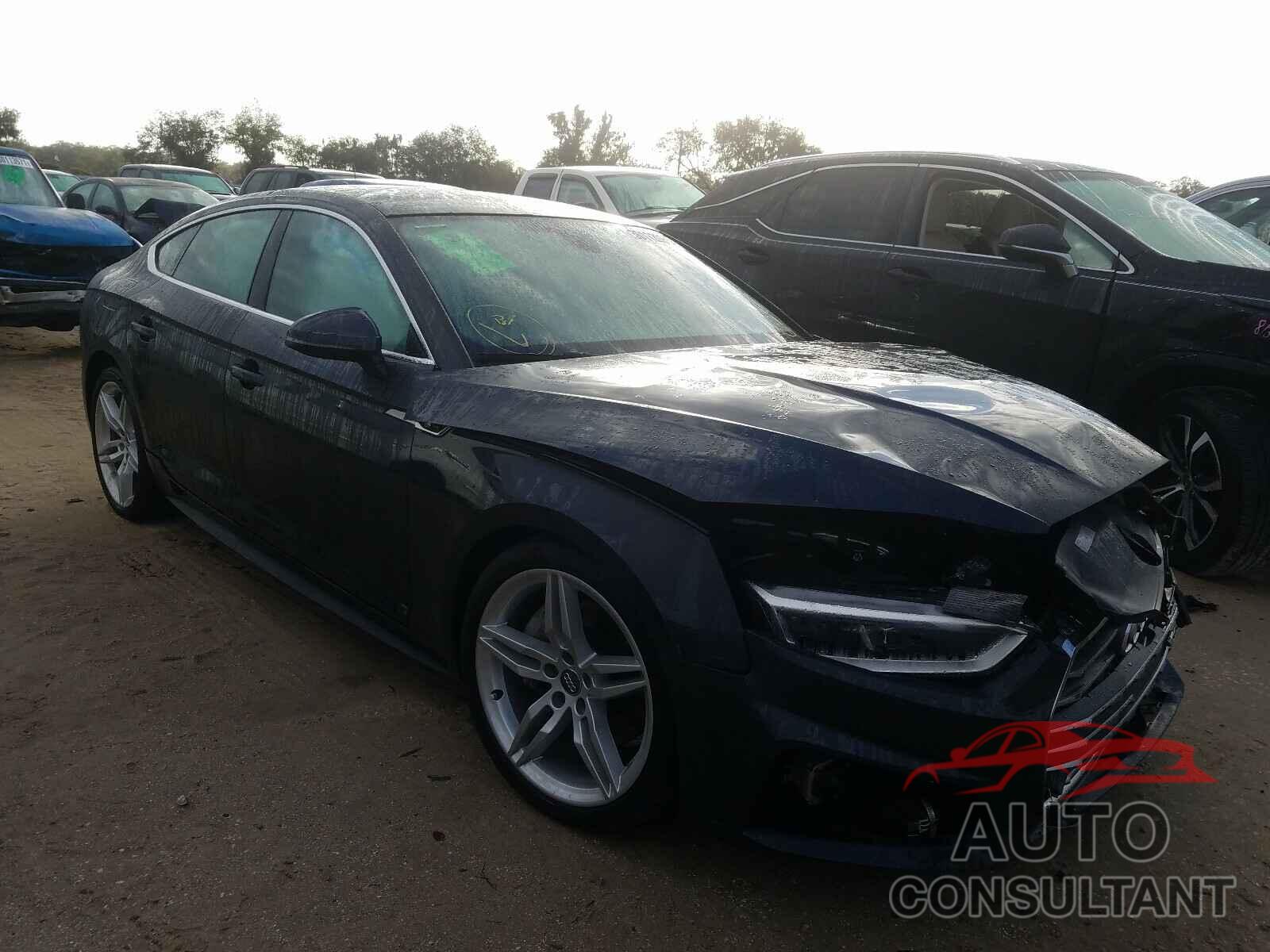 AUDI A5 2018 - WAUFNCF59JA010048