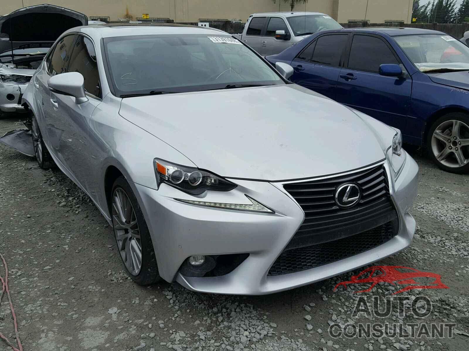LEXUS IS250 2015 - JTHBF1D27F5055239