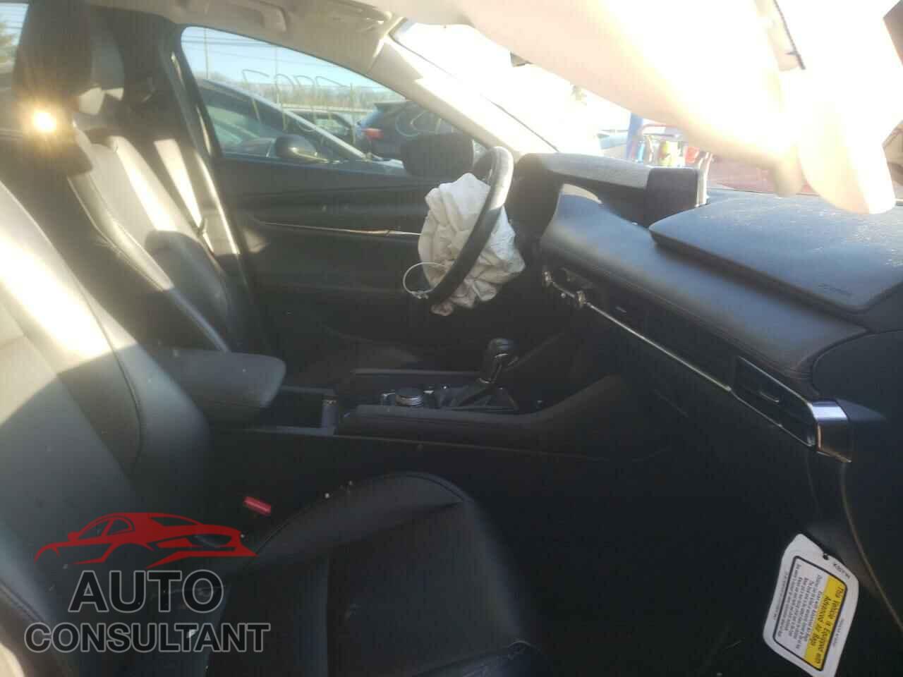 MAZDA 3 2019 - JM1BPACM0K1101500