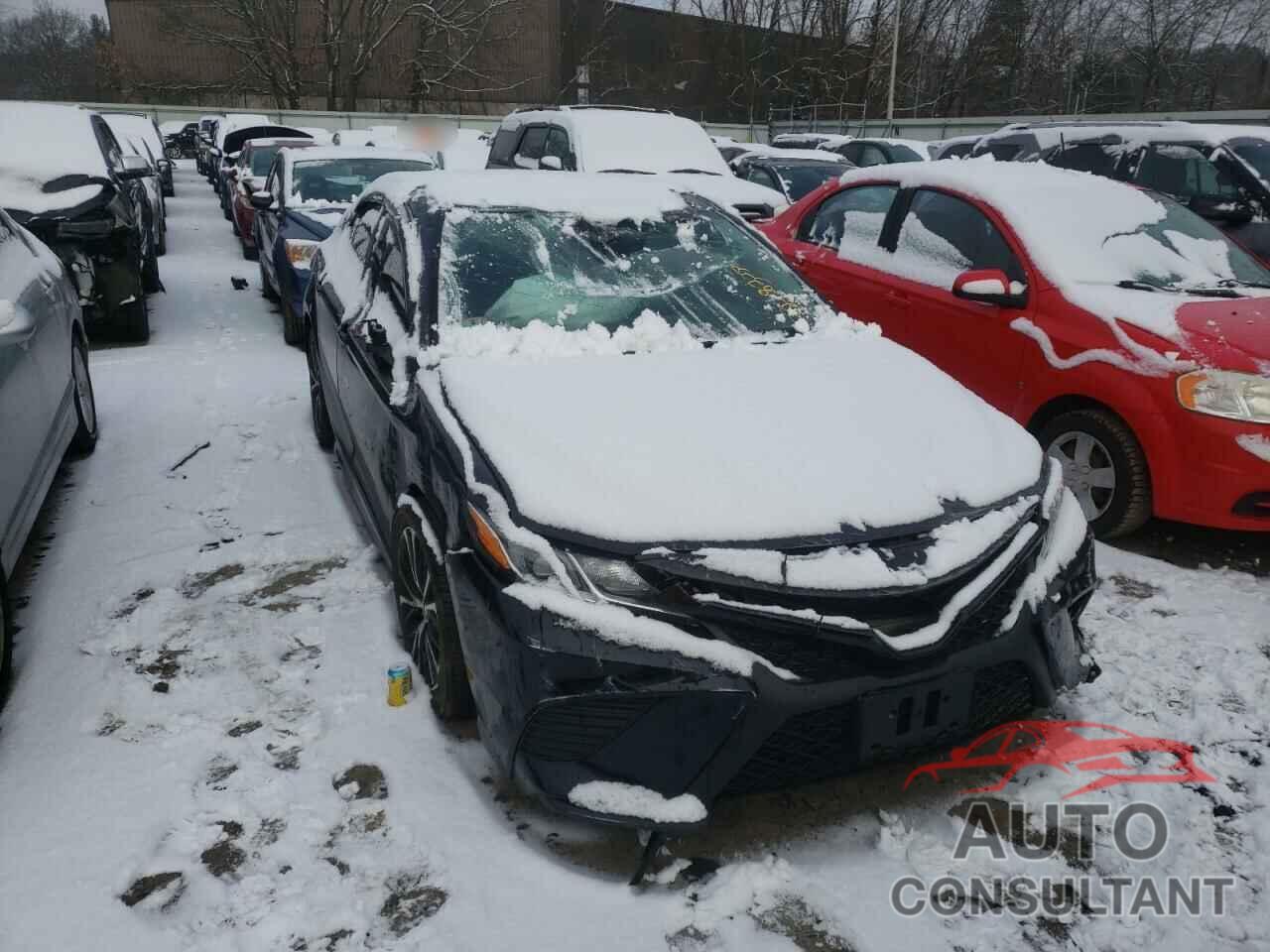 TOYOTA CAMRY 2020 - 4T1G11AK4LU942773
