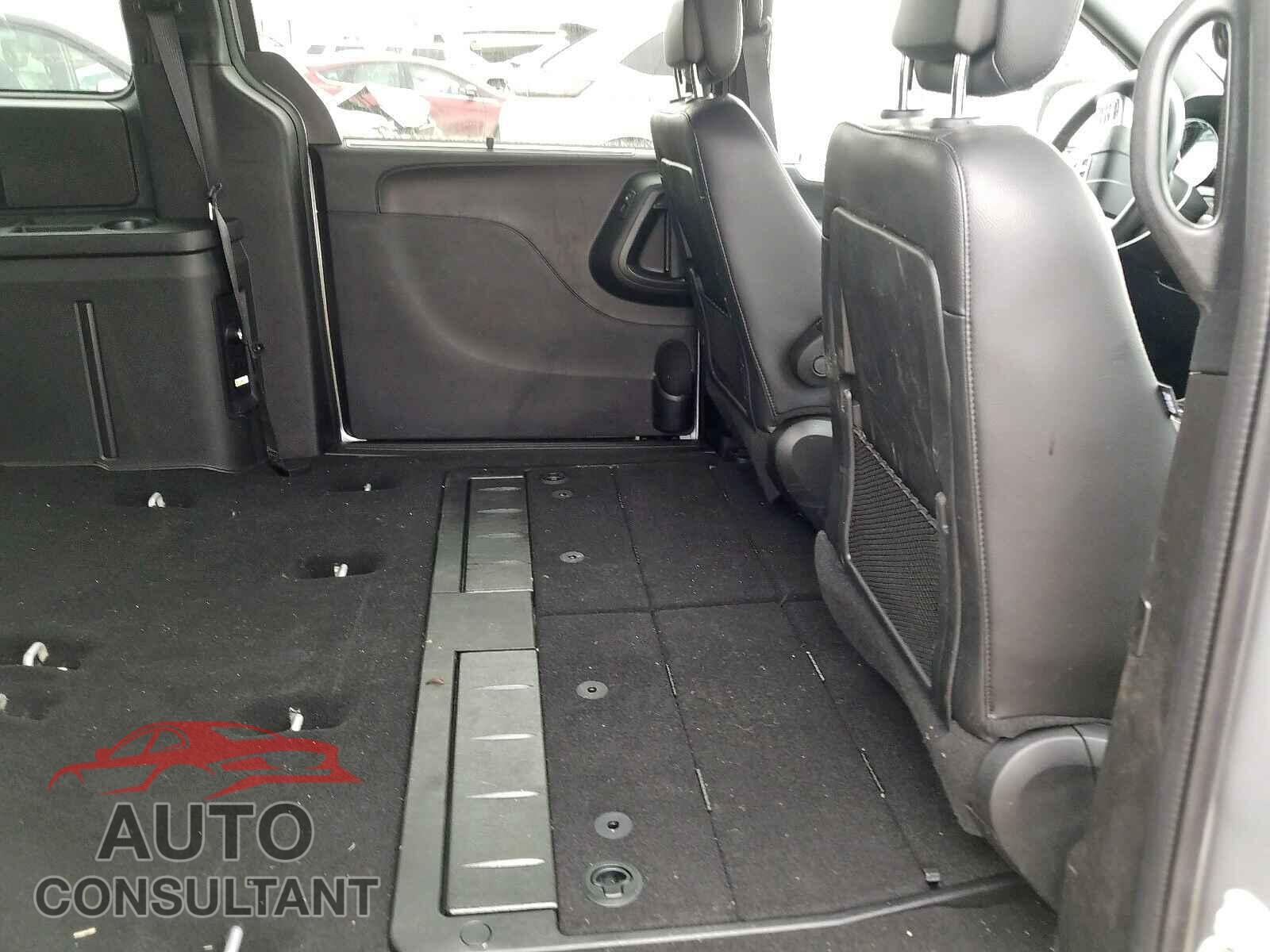 DODGE CARAVAN 2019 - KM8J3CA4XHU448342