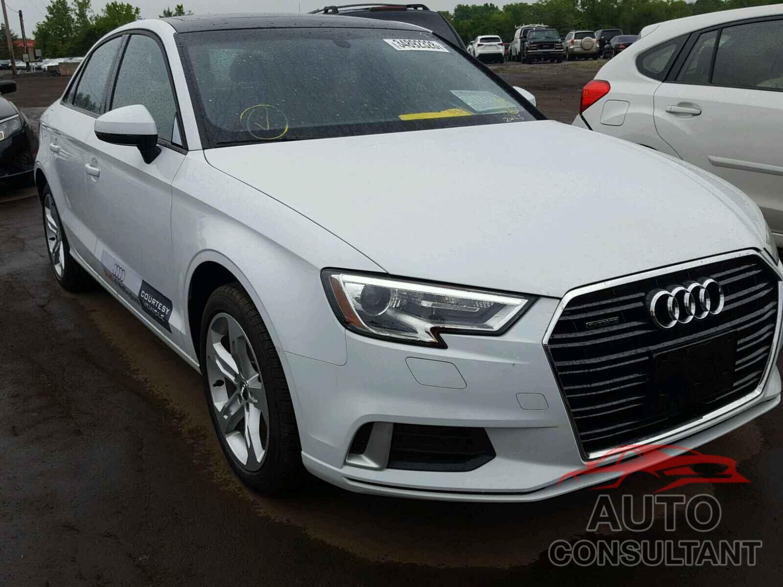 AUDI A3 2018 - WAUB8GFF4J1007662