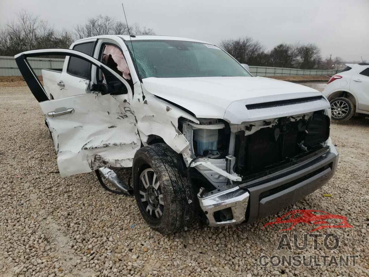 TOYOTA TUNDRA 2019 - 5TFAY5F13KX816589