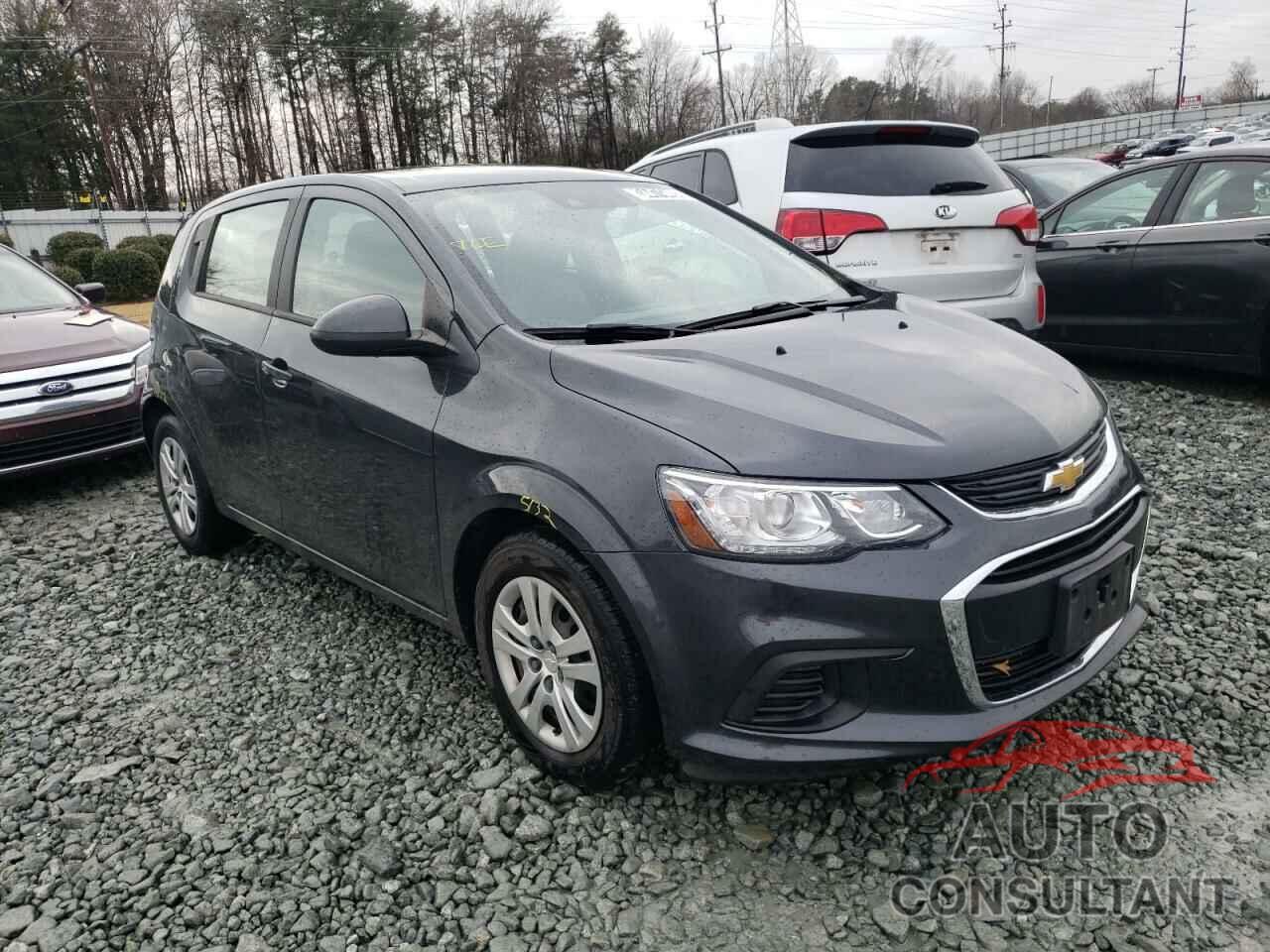 CHEVROLET SONIC 2019 - 1G1JG6SB3K4141666