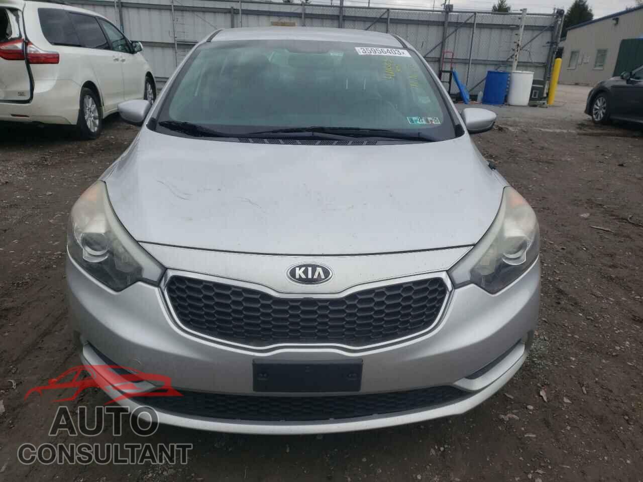 KIA FORTE 2014 - KNAFK4A6XE5148971