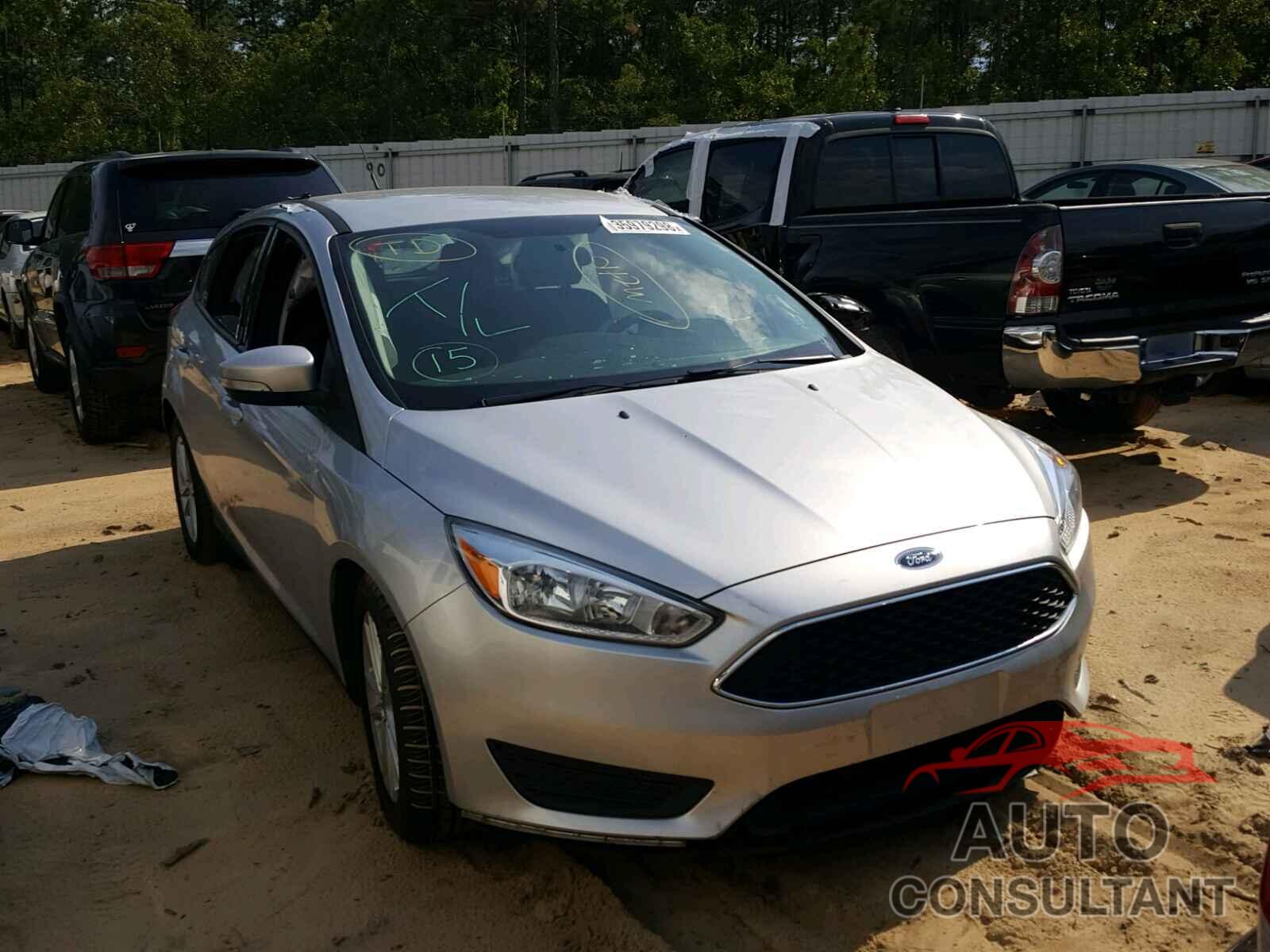 FORD FOCUS 2016 - 1FADP3K23GL255463