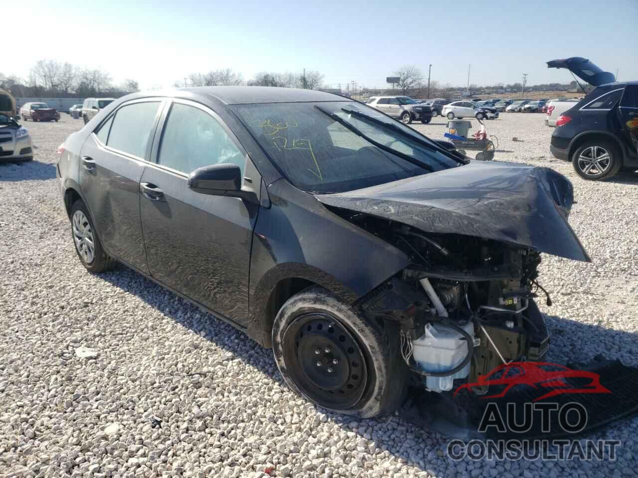 TOYOTA COROLLA 2018 - 5YFBURHEXJP816657